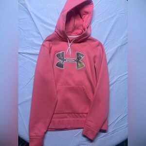 WOMENS UNDER ARMOUR SEMI FITTED COLDGEAR CAMO HOODIE. FANTASTIC CONDITION
